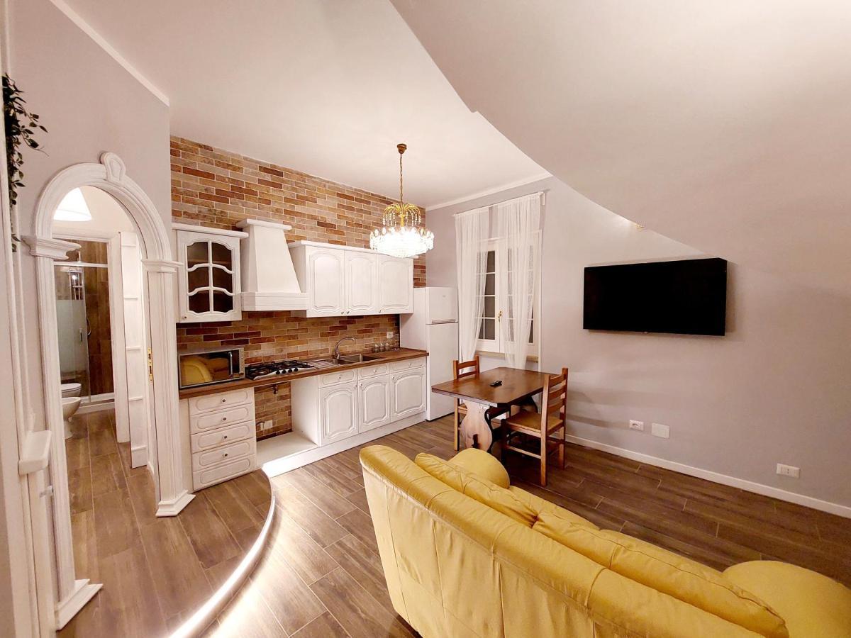דירות פומזיה Casa Magnolia מראה חיצוני תמונה