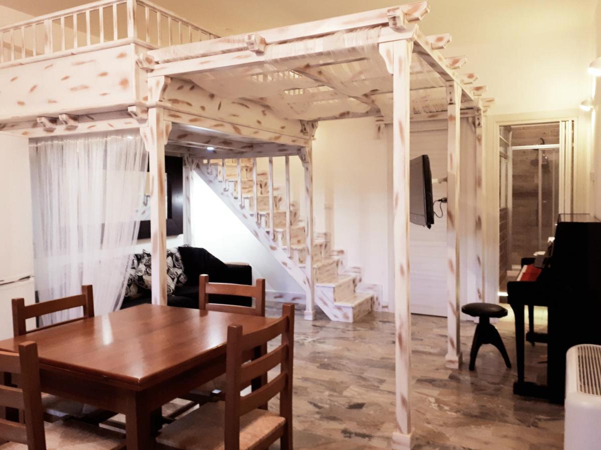 דירות פומזיה Casa Magnolia חדר תמונה