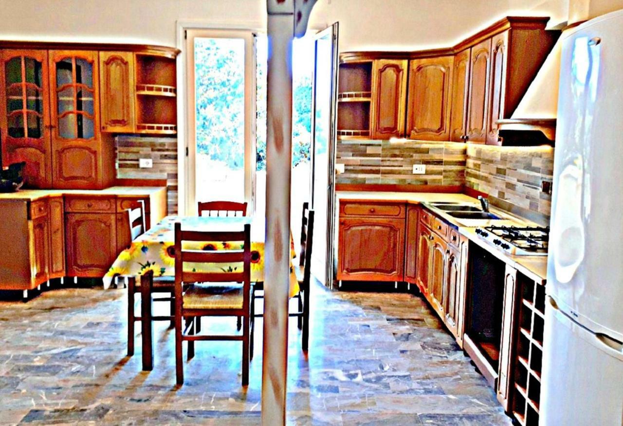דירות פומזיה Casa Magnolia מראה חיצוני תמונה